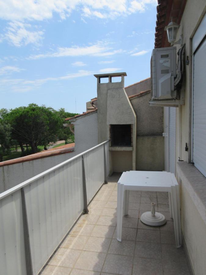 Apart Climatise T3 St Pierre La Mer 1 Er Etage, 4 Pers Fleury  Luaran gambar